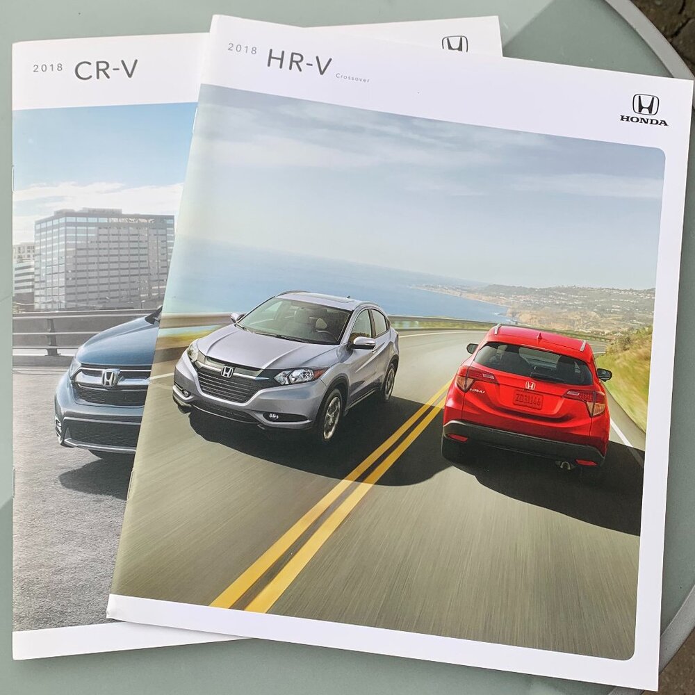 Honda CR-V Showroom Pamphlet Bundle - Picture 6 of 9